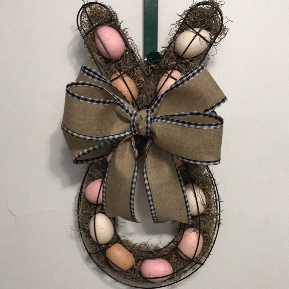 ❌Sold Privately❌ Easter Egg Bunny Wreath - Picture 5 of 5